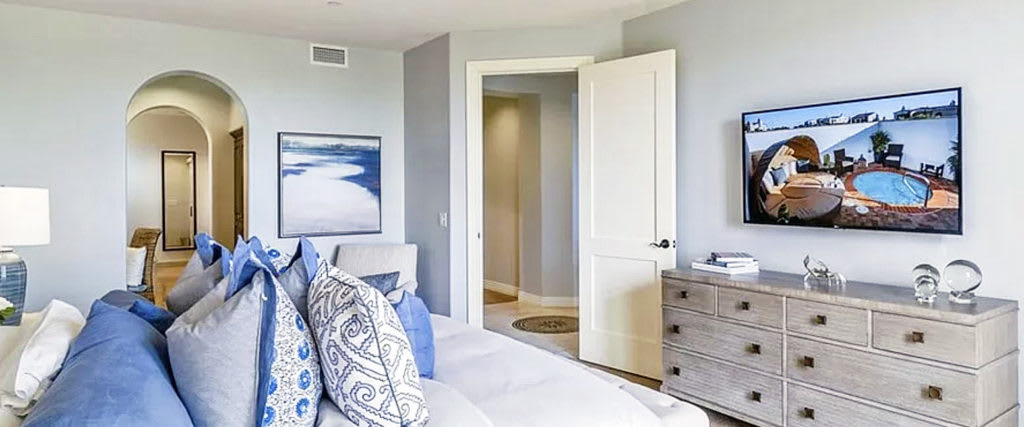 Bedroom Shaker Closet Slider Shaker Door - Interior Door Replacement Company